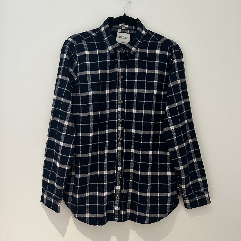 Abercrombie & Fitch Boyfriend Flannel Shirt Navy Blue Plaid Button Down Medium